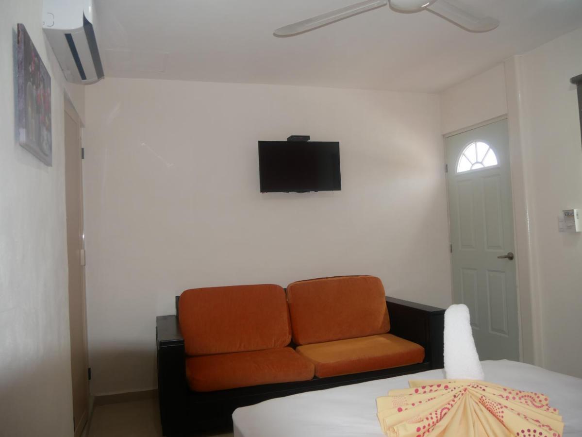 Hotel Real San Juan Suites Merida Exterior photo